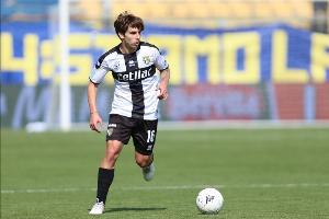 羅馬諾：尤文很難明年1月引進(jìn)大牌中場，帕爾馬無意放走貝爾納貝