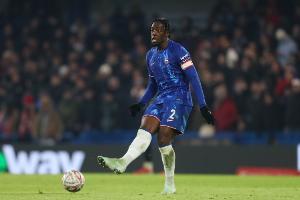 記者：迪薩西未被推薦給尤文，后者目前已不再對這名后衛感興趣