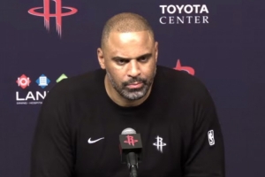 烏度卡：杜蘭特在籃網(wǎng)身邊有哈登、歐文等老將，而在他這里則需要更積極地發(fā)聲。