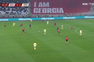 西班牙再下一城！法比安妙傳蘇比門迪領球挑射破門！